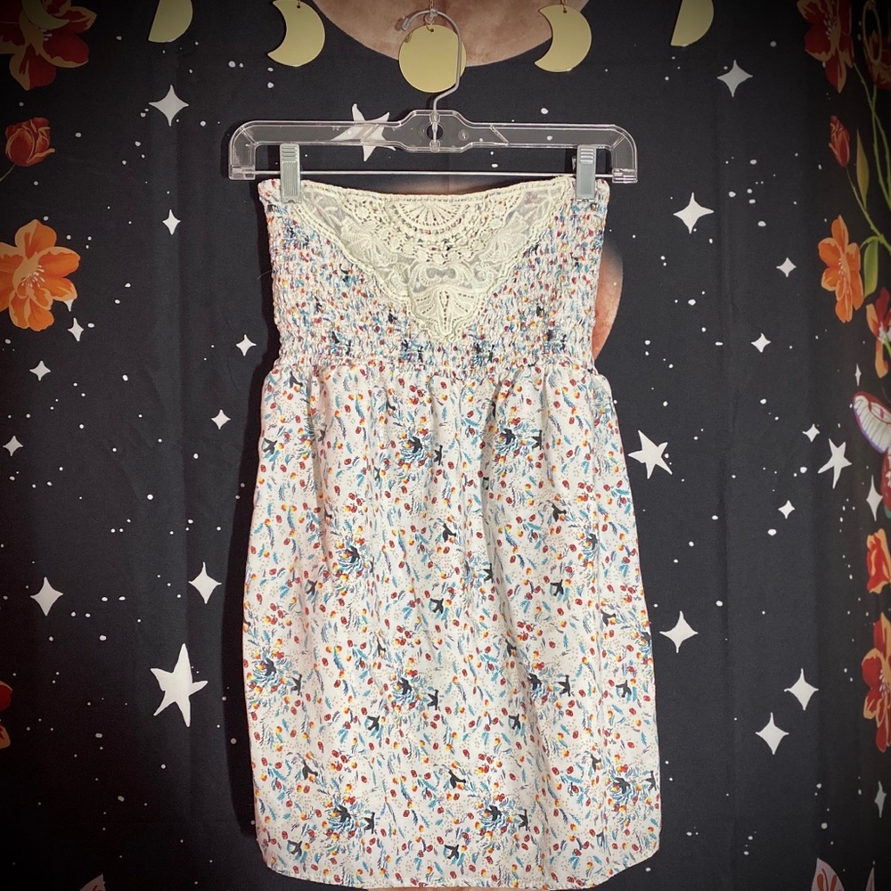 Lace embroidered bird floral sleeveless tube top